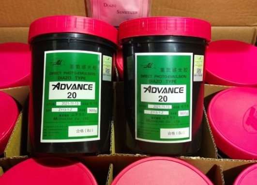 不同激光打标机品牌感光胶的适配情况（含对比参数）